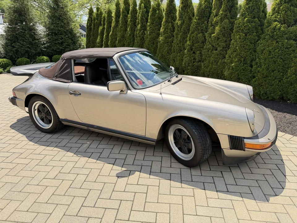 1984 Porsche 911 Carrera 3.2 - Image 11 of 31