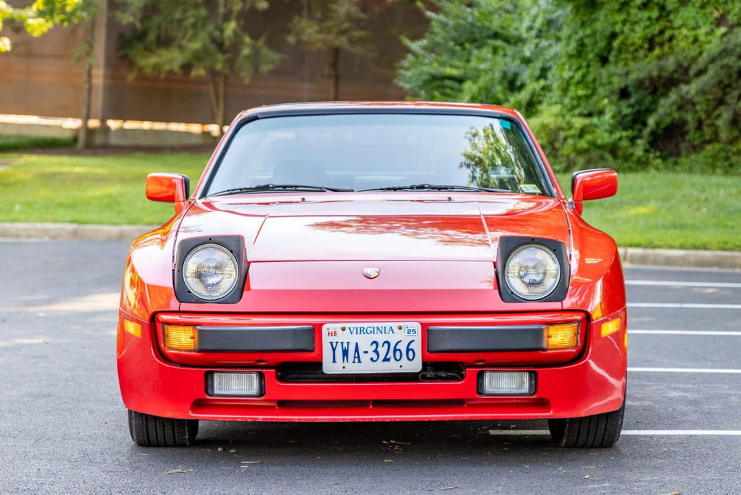 1984 Porsche 944 - Image 5 of 31