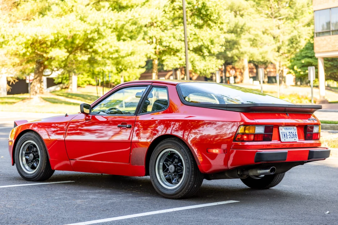 1984 Porsche 944 - Image 14 of 31