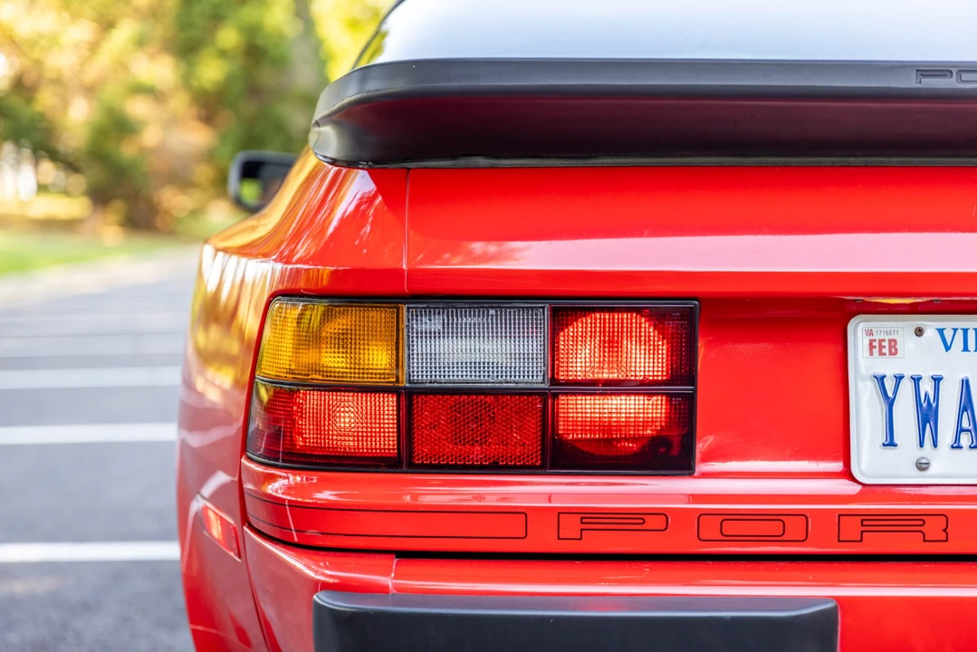 1984 Porsche 944 - Image 26 of 31