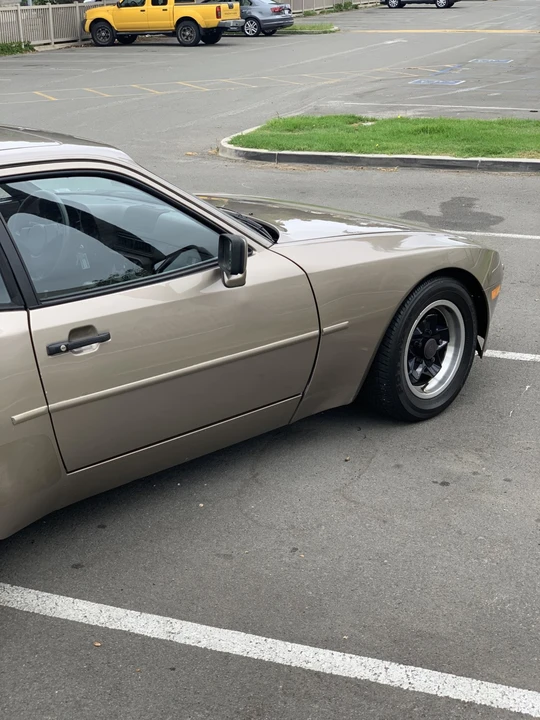 1984 Porsche 944 - Image 5 of 31