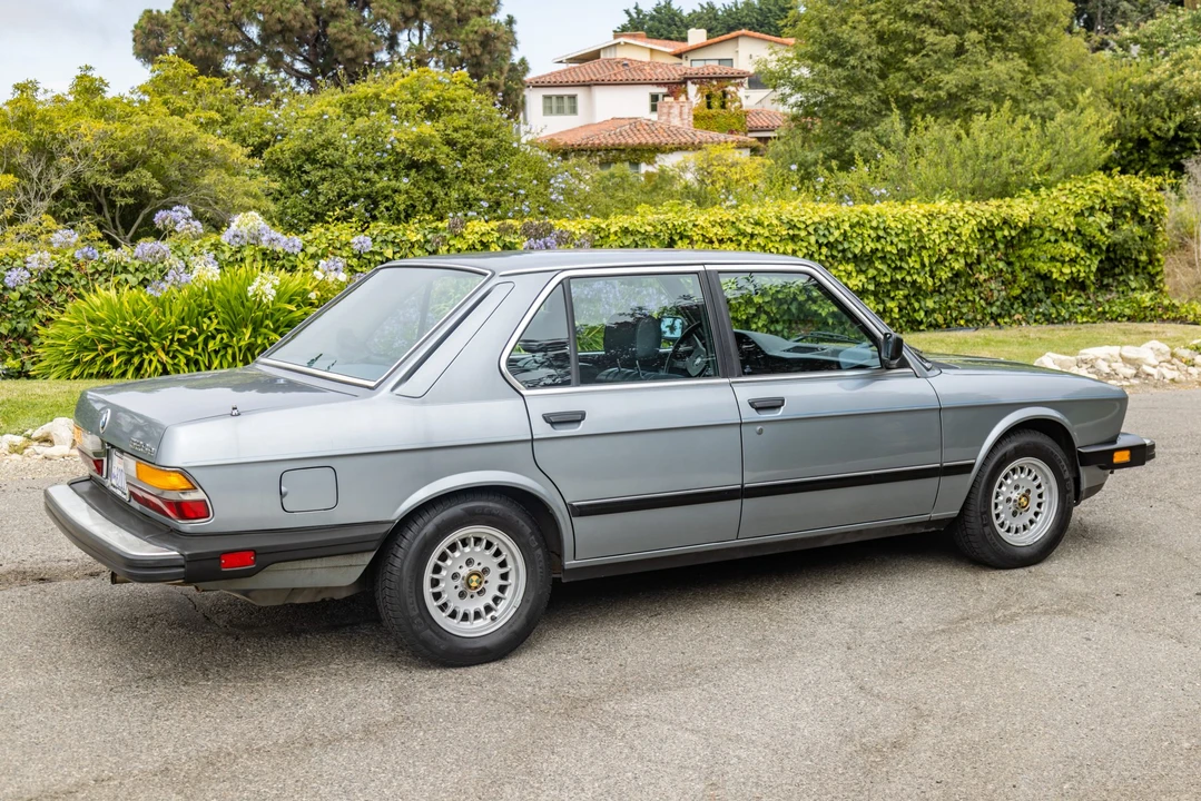 1985 BMW E28 5 Series - Image 12 of 31
