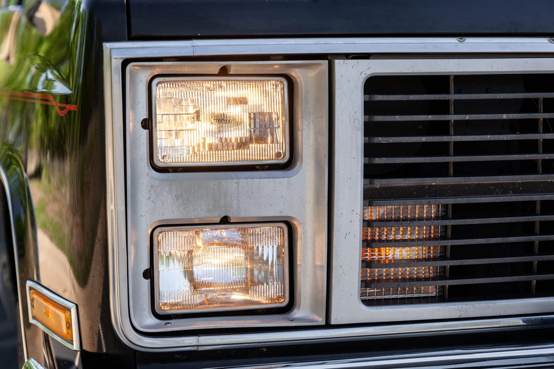1985 GMC C/K 3rd Gen - Image 26 of 31