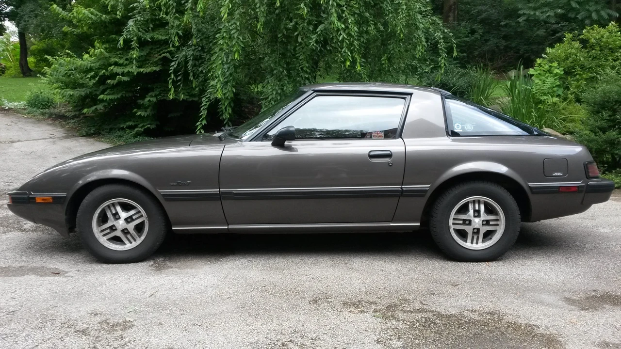 1985 Mazda RX-7 SA & FB - Image 6 of 31