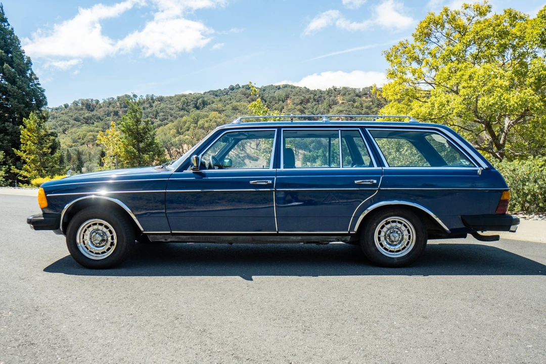 1985 Mercedes-Benz W123 Wagon (S123) - Image 4 of 31