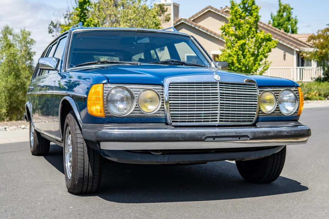 1985 Mercedes-Benz W123 Wagon (S123) - Image 9 of 31