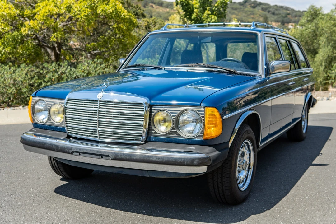 1985 Mercedes-Benz W123 Wagon (S123) - Image 2 of 31