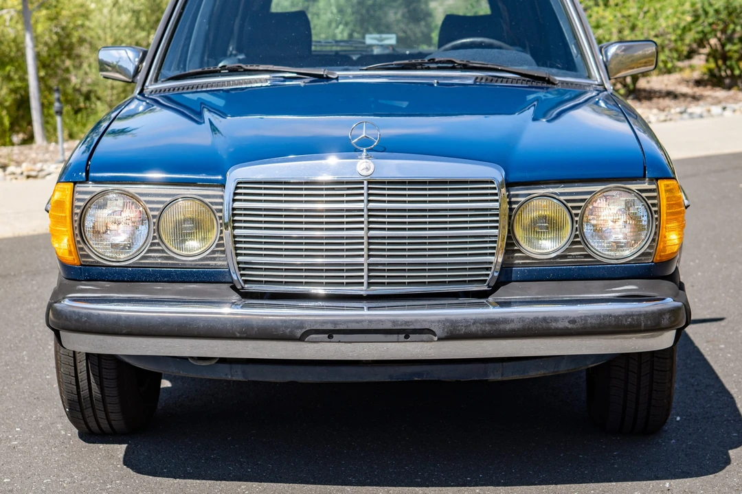 1985 Mercedes-Benz W123 Wagon (S123) - Image 10 of 31