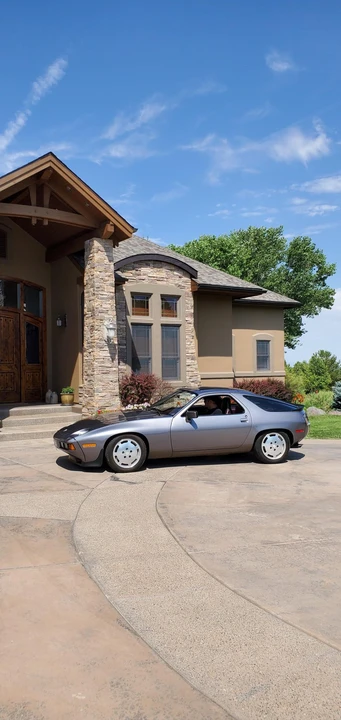 1985 Porsche 928 S - Image 14 of 31
