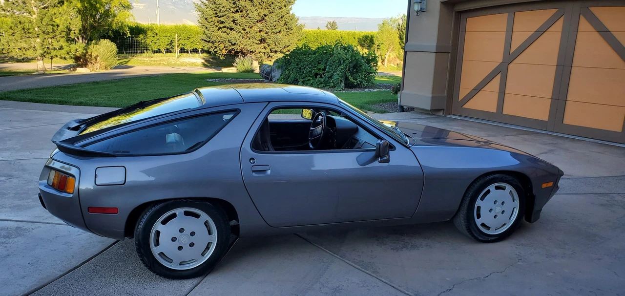 1985 Porsche 928 S - Image 9 of 31