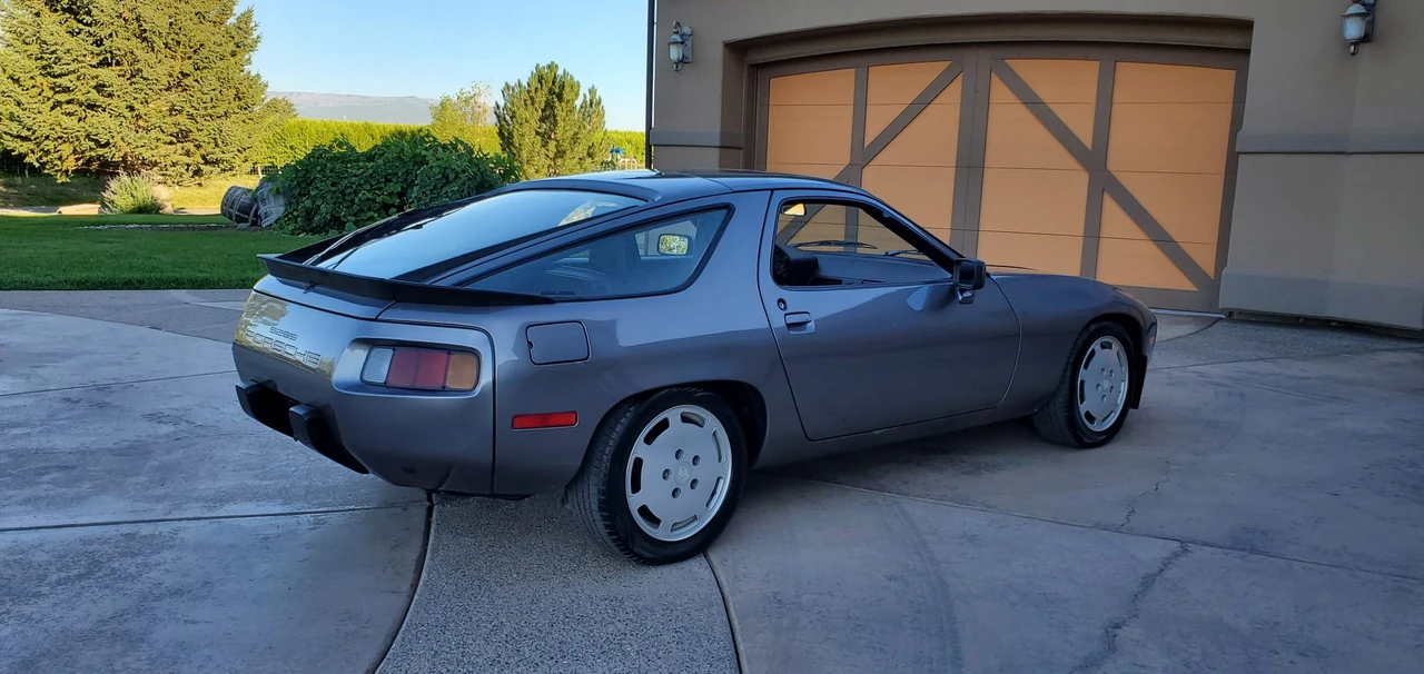 1985 Porsche 928 S - Image 8 of 31