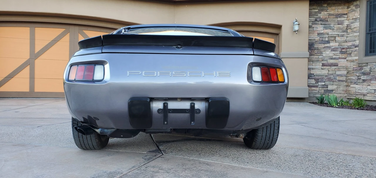 1985 Porsche 928 S - Image 7 of 31