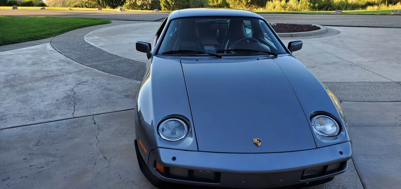1985 Porsche 928 S - Image 12 of 31