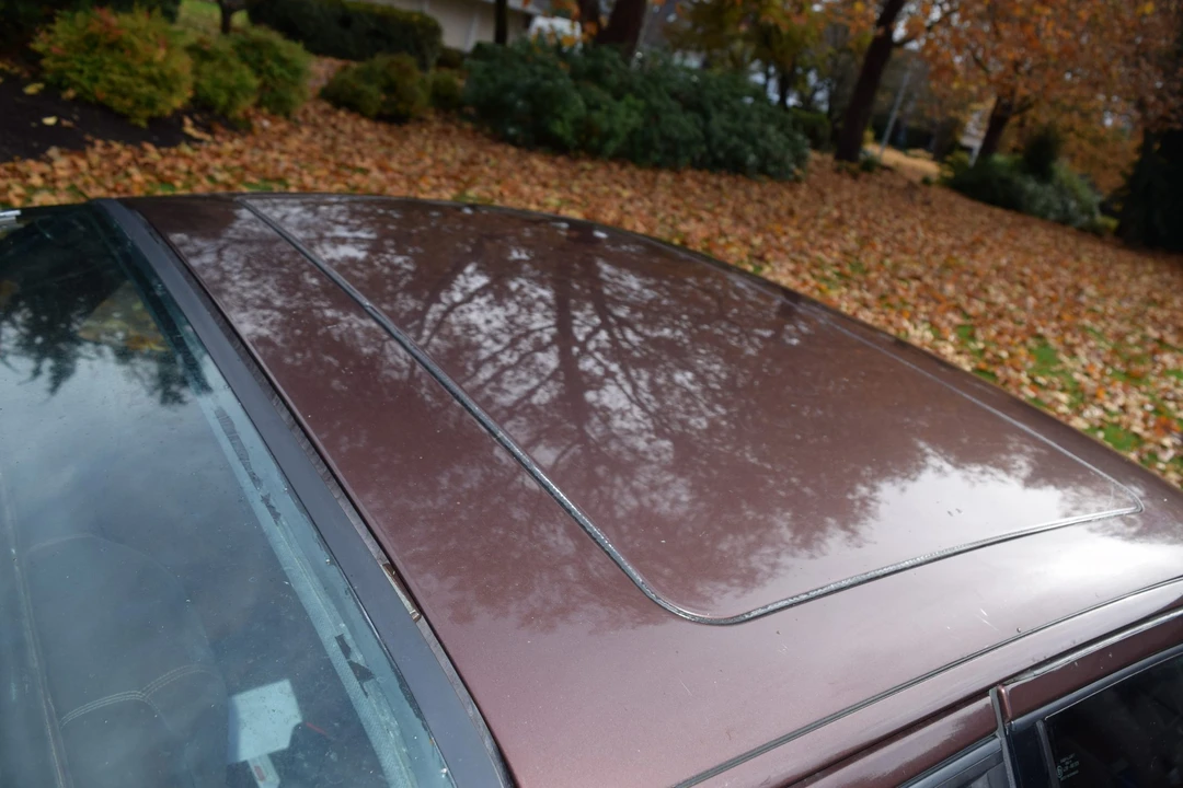 1985 Porsche 944 - Image 27 of 31