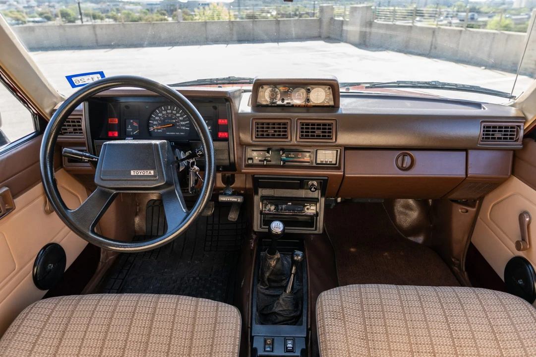 1985 Toyota 4Runner 1st Gen - Image 5 of 8