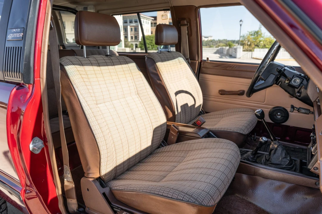 1985 Toyota 4Runner 1st Gen - Image 4 of 8