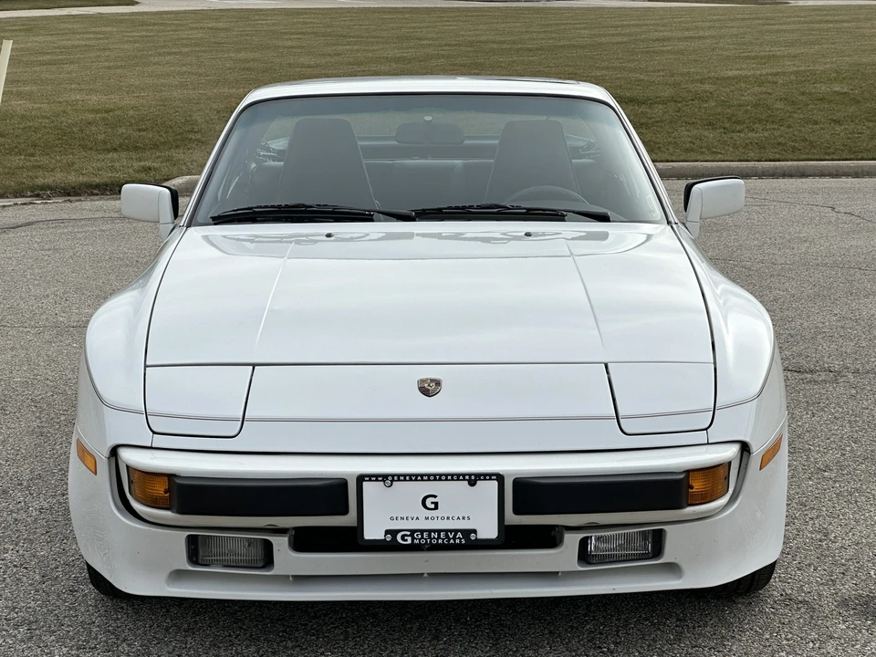 1985 Porsche 944 - Image 15 of 31