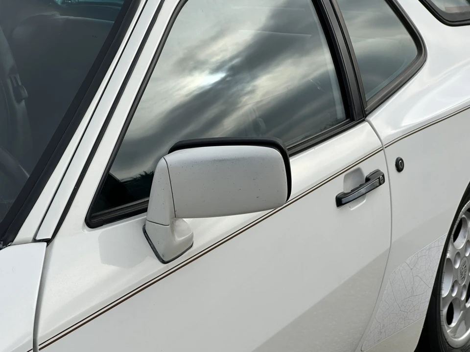 1985 Porsche 944 - Image 20 of 31