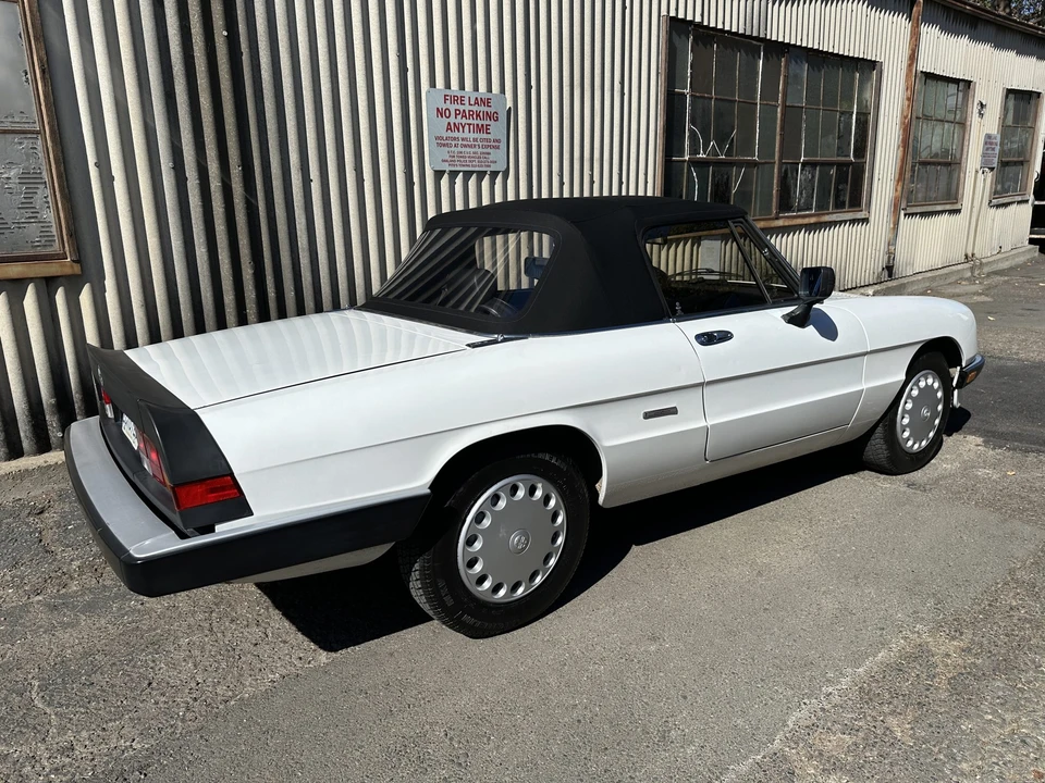 1986 Alfa Romeo Series 3 - Image 28 of 31