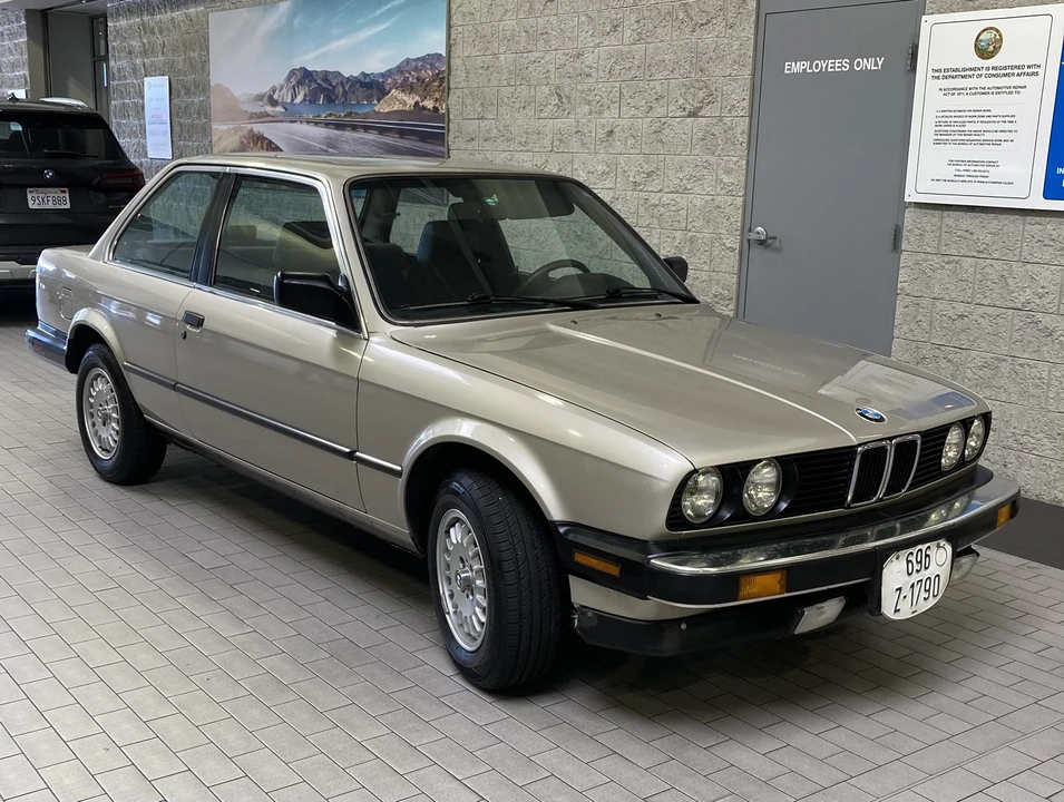 1986 BMW E30 3 Series - Image 13 of 31