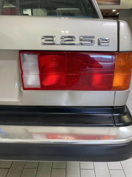 1986 BMW E30 3 Series - Image 19 of 31