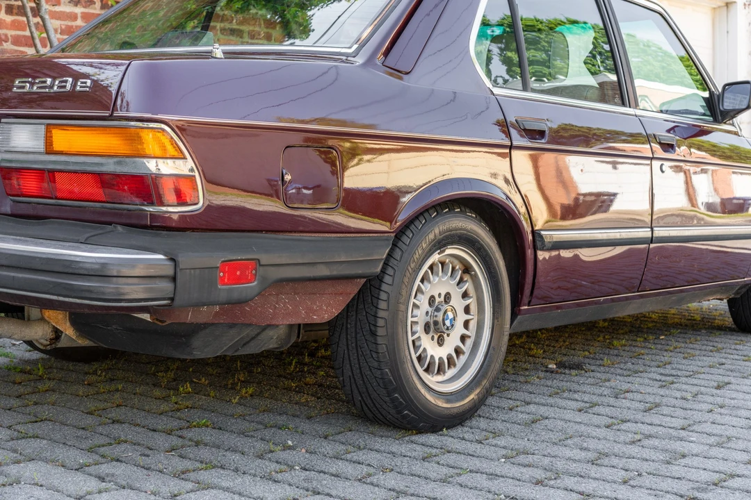1986 BMW E28 5 Series - Image 30 of 31