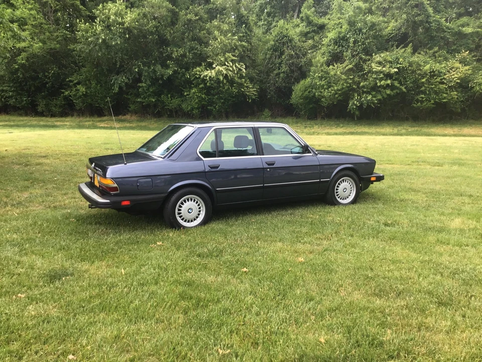 1986 BMW E28 5 Series - Image 10 of 31