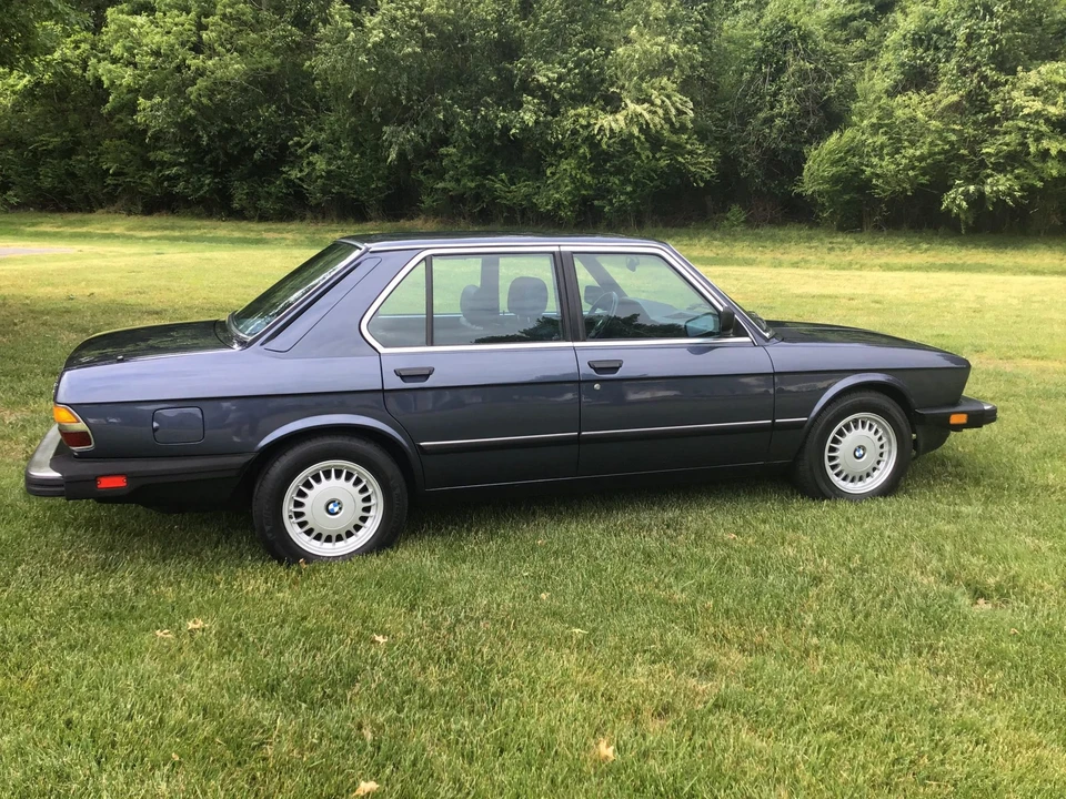 1986 BMW E28 5 Series - Image 12 of 31