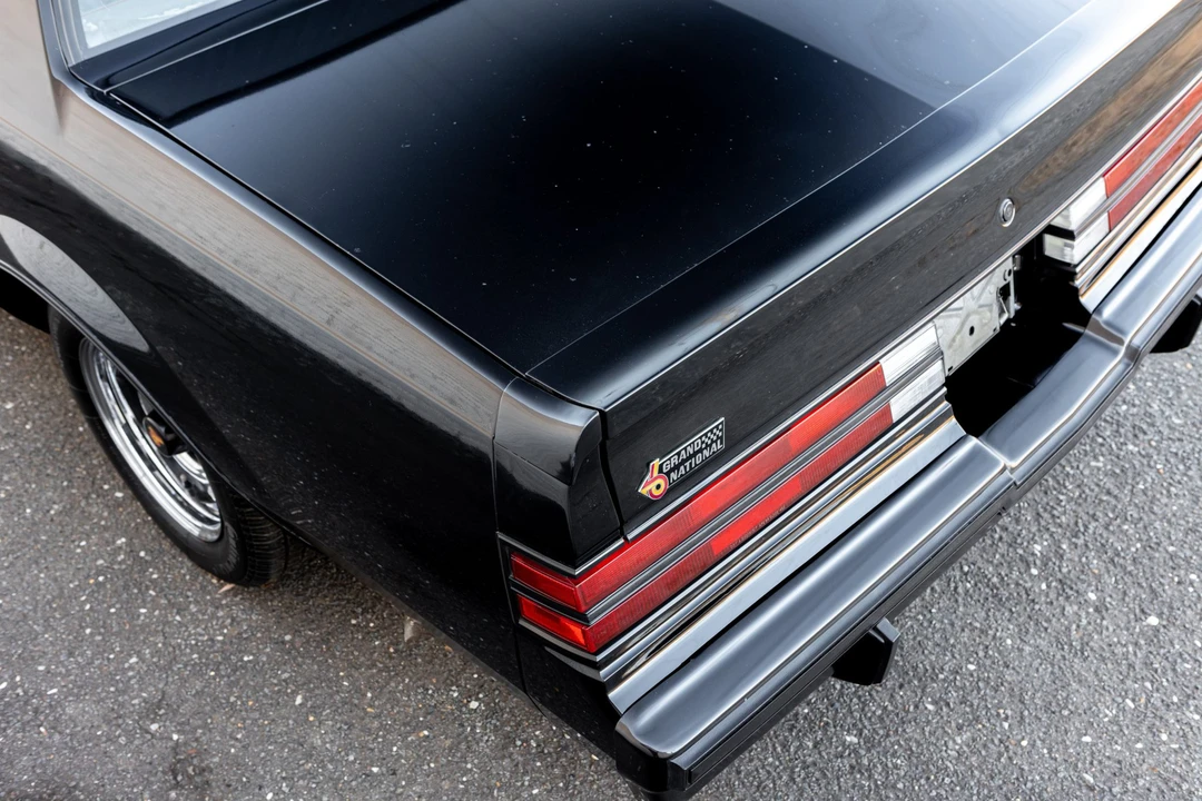 1986 Buick Grand National - Image 26 of 31