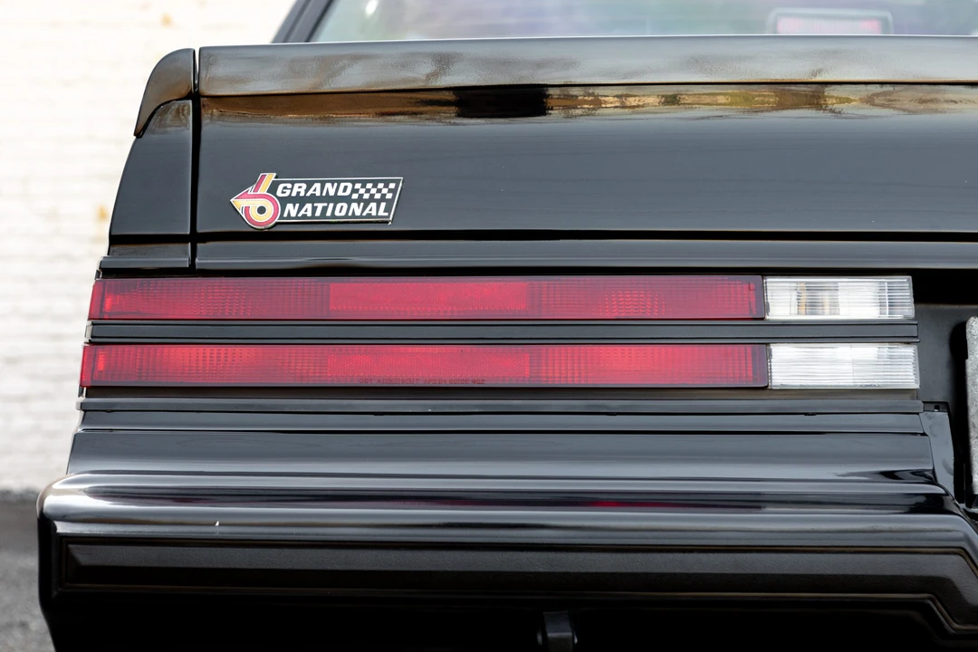 1986 Buick Grand National - Image 28 of 31