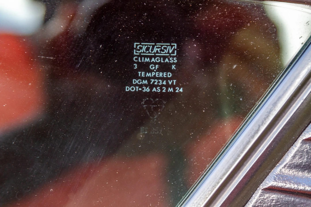 1986 DeTomaso Pantera - Image 26 of 31