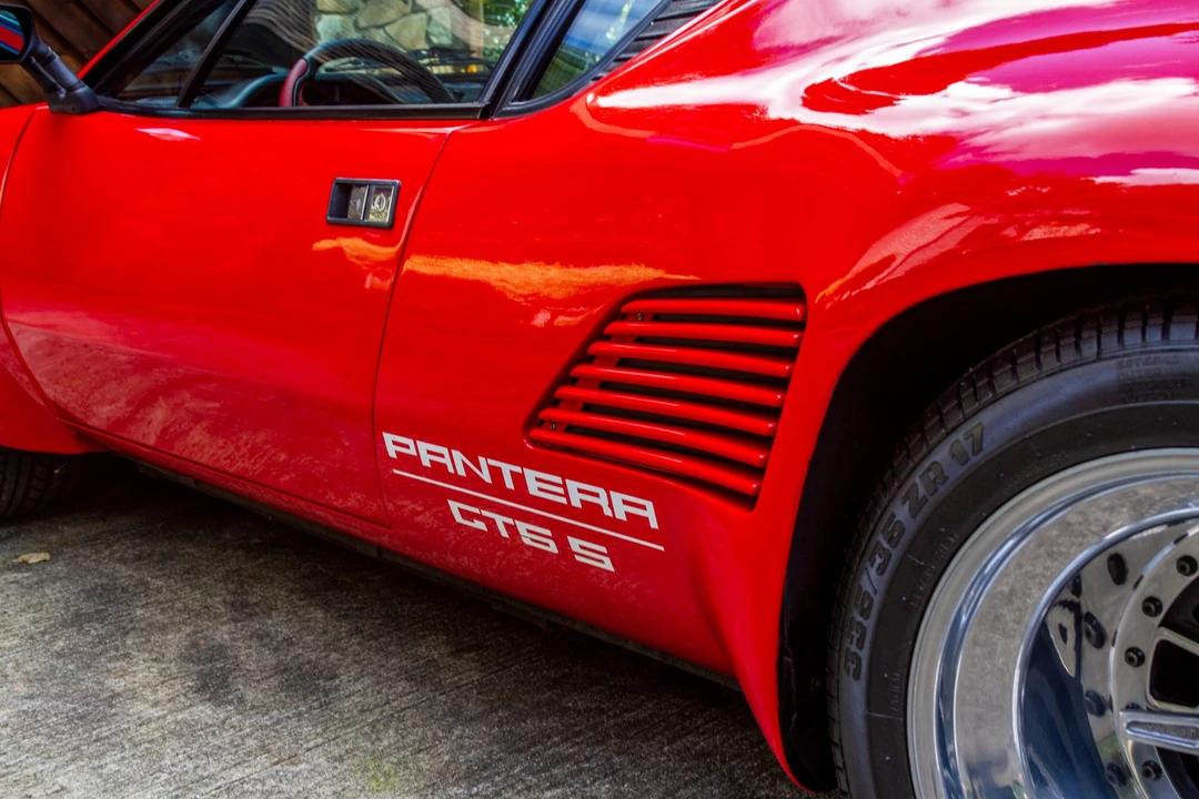 1986 DeTomaso Pantera - Image 30 of 31