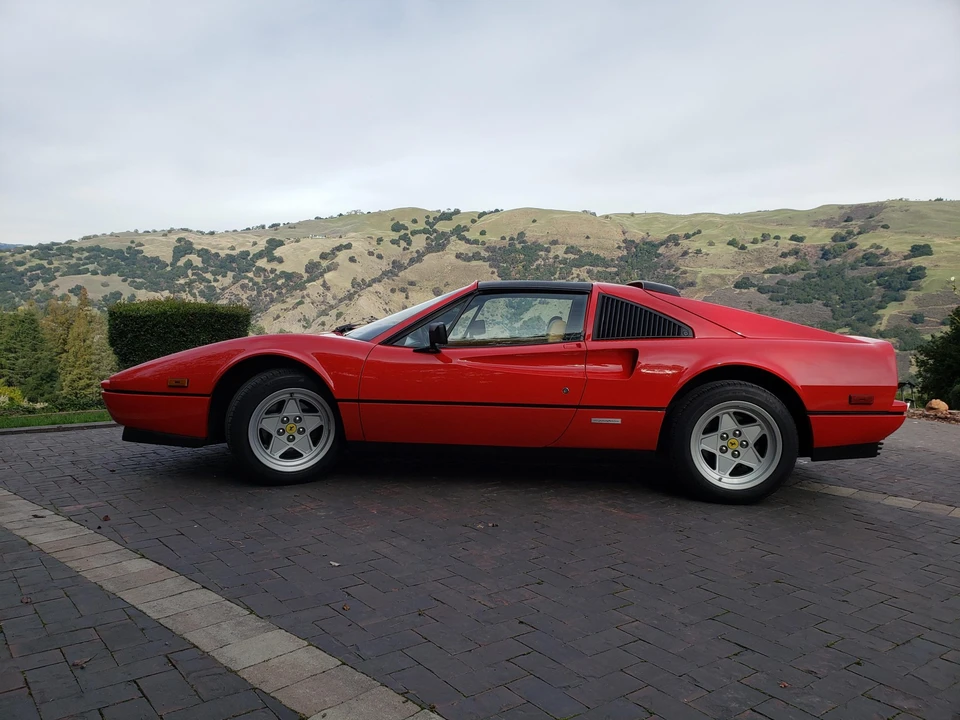 1986 Ferrari 328 GTS - Image 4 of 31