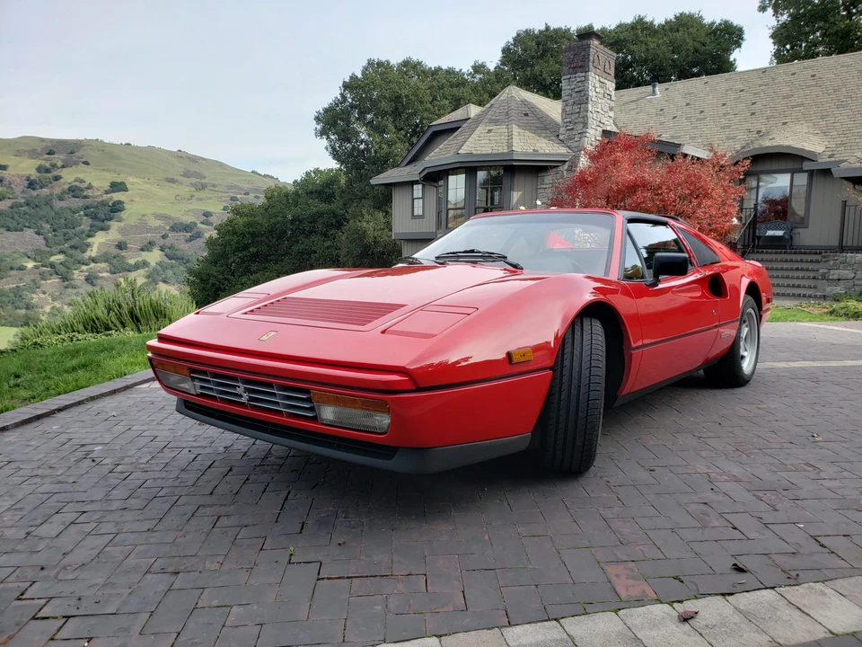 1986 Ferrari 328 GTS - Image 2 of 31