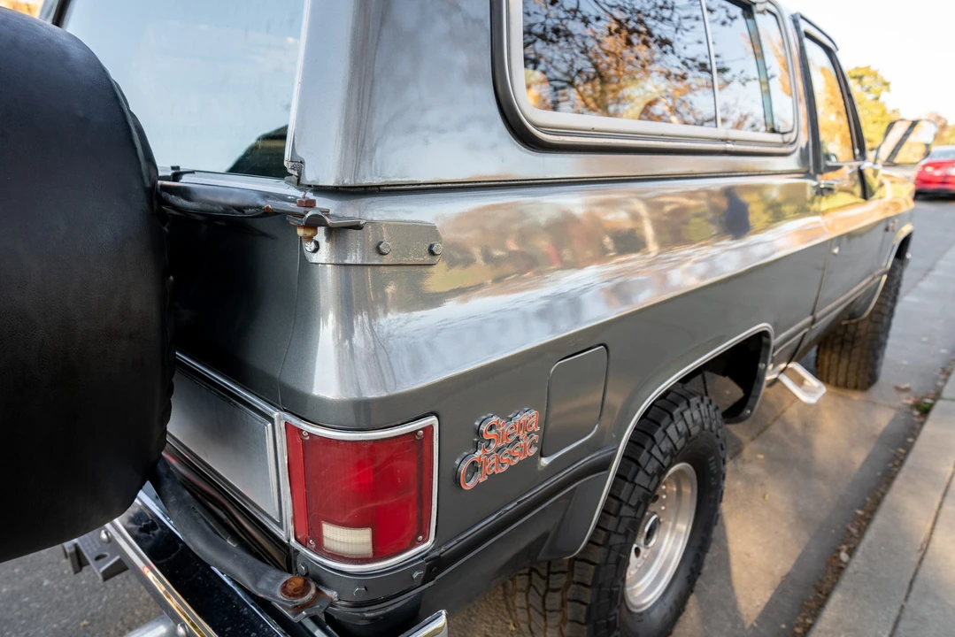 1986 GMC Jimmy 2nd Gen - Image 19 of 31