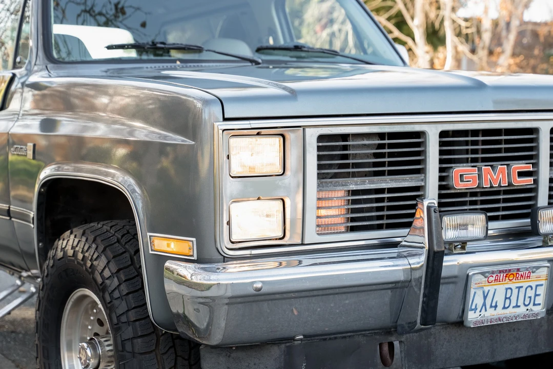 1986 GMC Jimmy 2nd Gen - Image 15 of 31