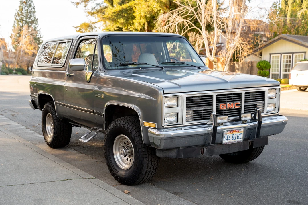 1986 GMC Jimmy 2nd Gen - Image 2 of 31