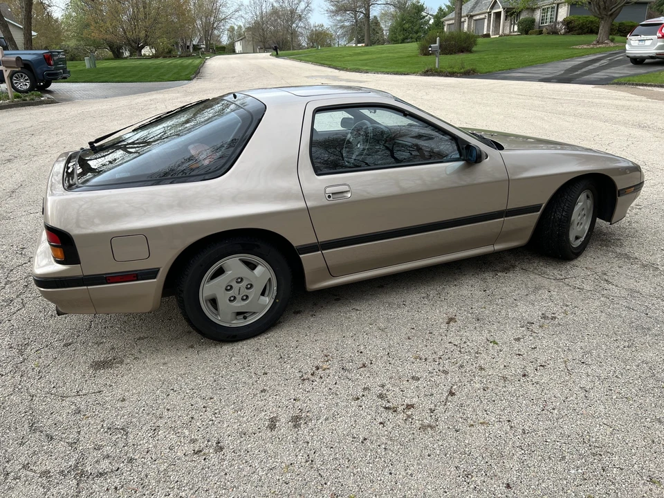 1986 Mazda RX-7 FC - Image 9 of 31