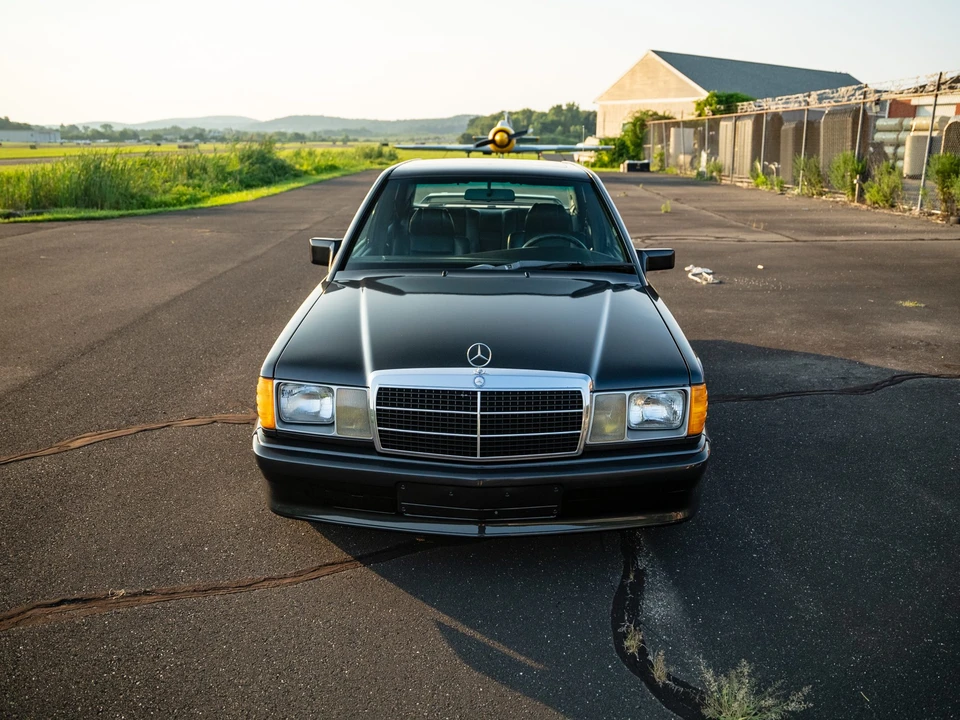 1986 Mercedes-Benz 190E 2.3-16 & 2.5-16 - Image 8 of 31