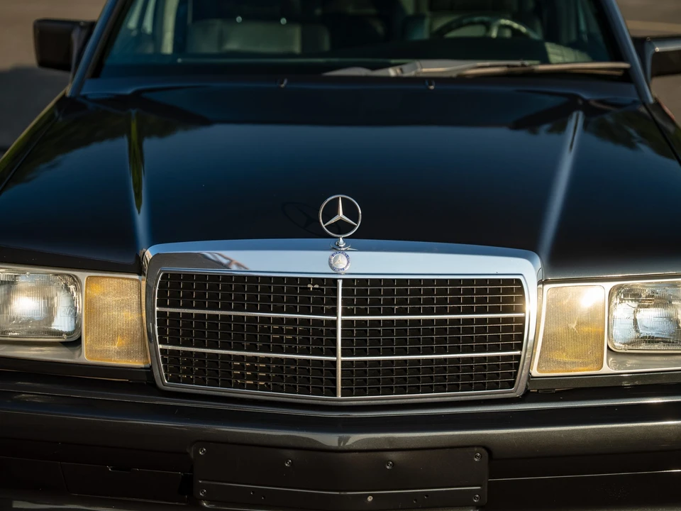 1986 Mercedes-Benz 190E 2.3-16 & 2.5-16 - Image 31 of 31