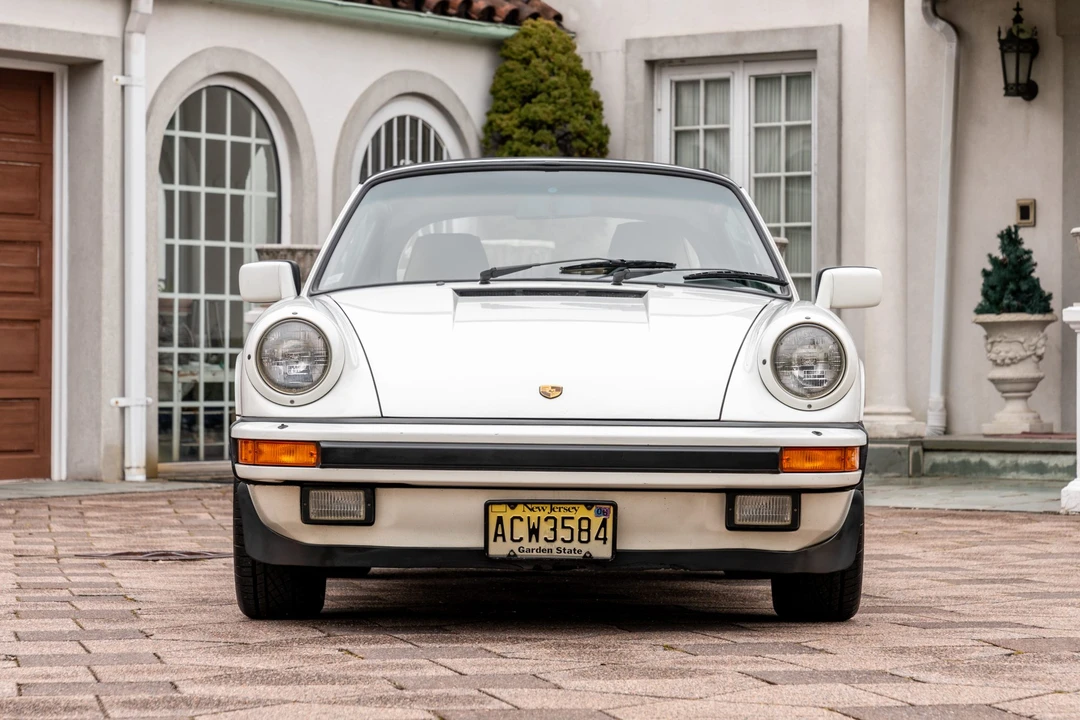 1986 Porsche 911 Carrera 3.2 - Image 11 of 31