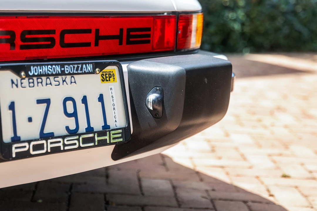 1986 Porsche 911 Carrera 3.2 - Image 30 of 31