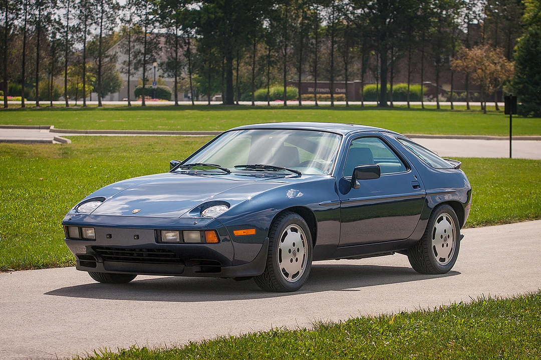1986 Porsche 928 S - Image 12 of 31