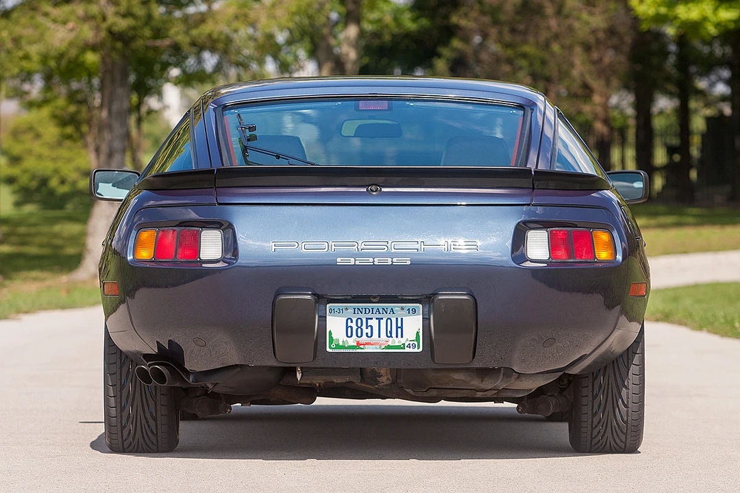 1986 Porsche 928 S - Image 7 of 31