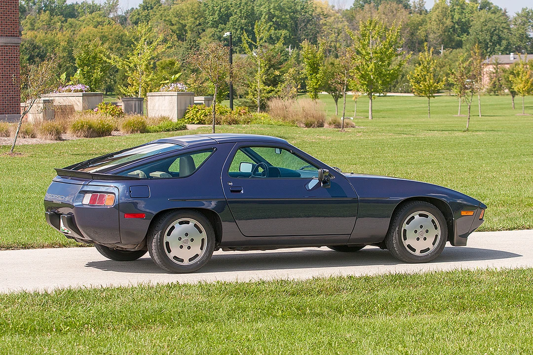 1986 Porsche 928 S - Image 5 of 31