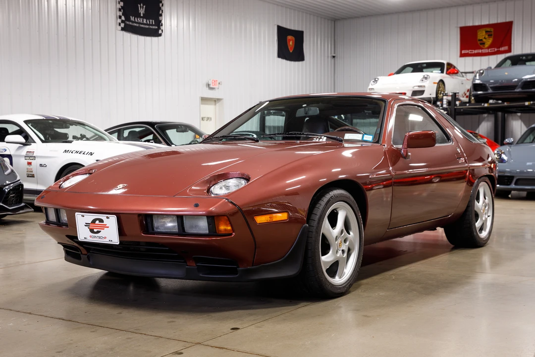1986 Porsche 928 S - Image 2 of 31