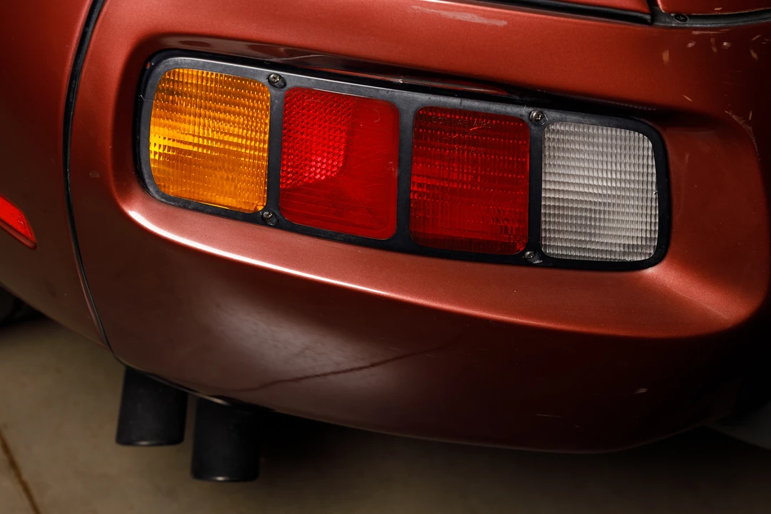 1986 Porsche 928 S - Image 18 of 31