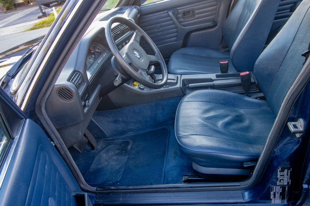 1987 BMW E30 3 Series - Image 25 of 31