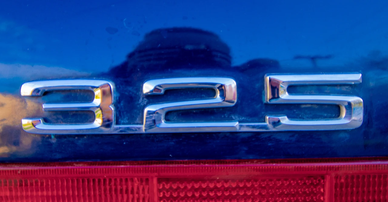 1987 BMW E30 3 Series - Image 16 of 31
