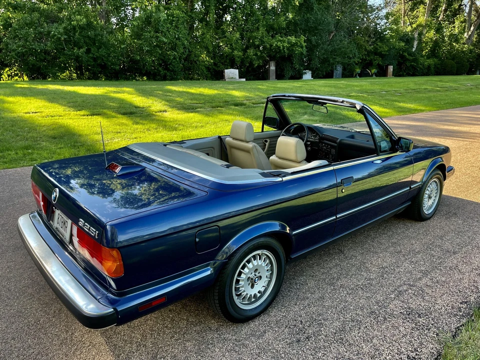 1987 BMW E30 3 Series - Image 11 of 31